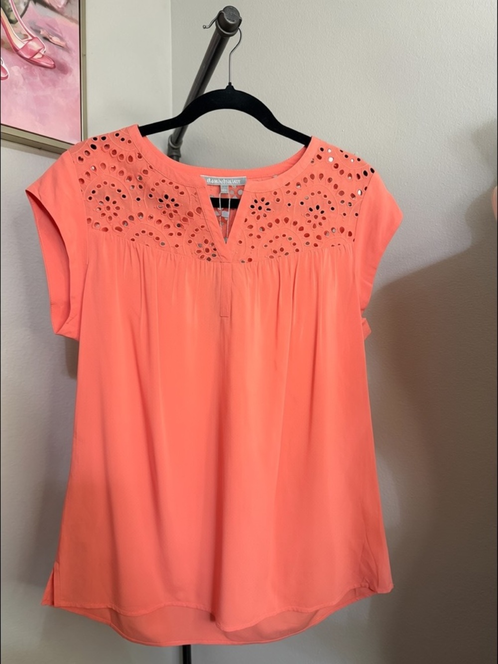 Daniel Rainn Coral Eyelet Embroidered Blouse NWT Size Medium